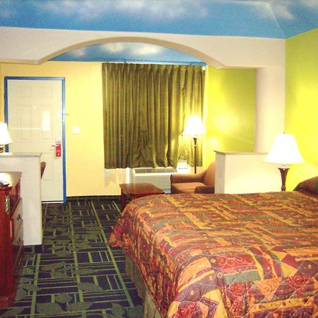 Regency Inn Porter エクステリア 写真