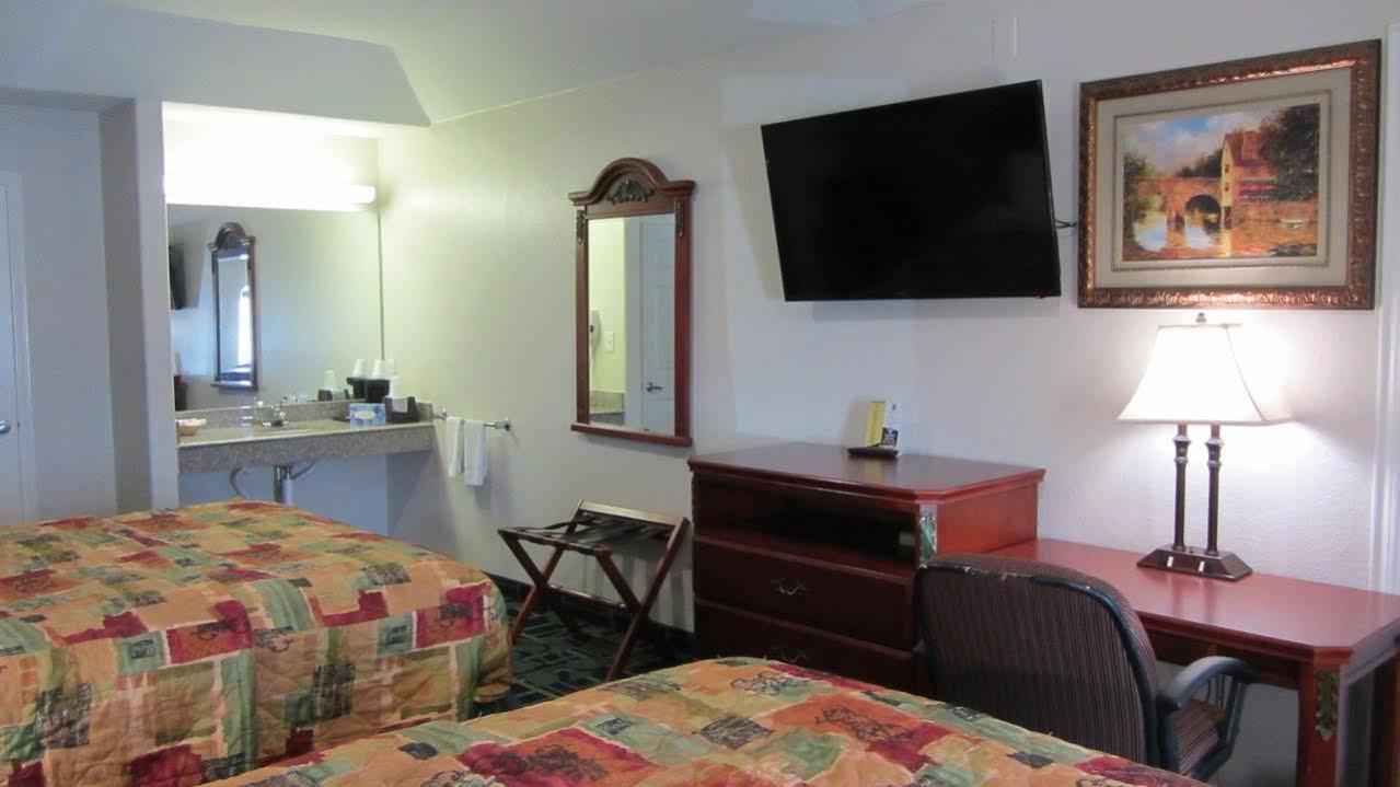 Regency Inn Porter エクステリア 写真
